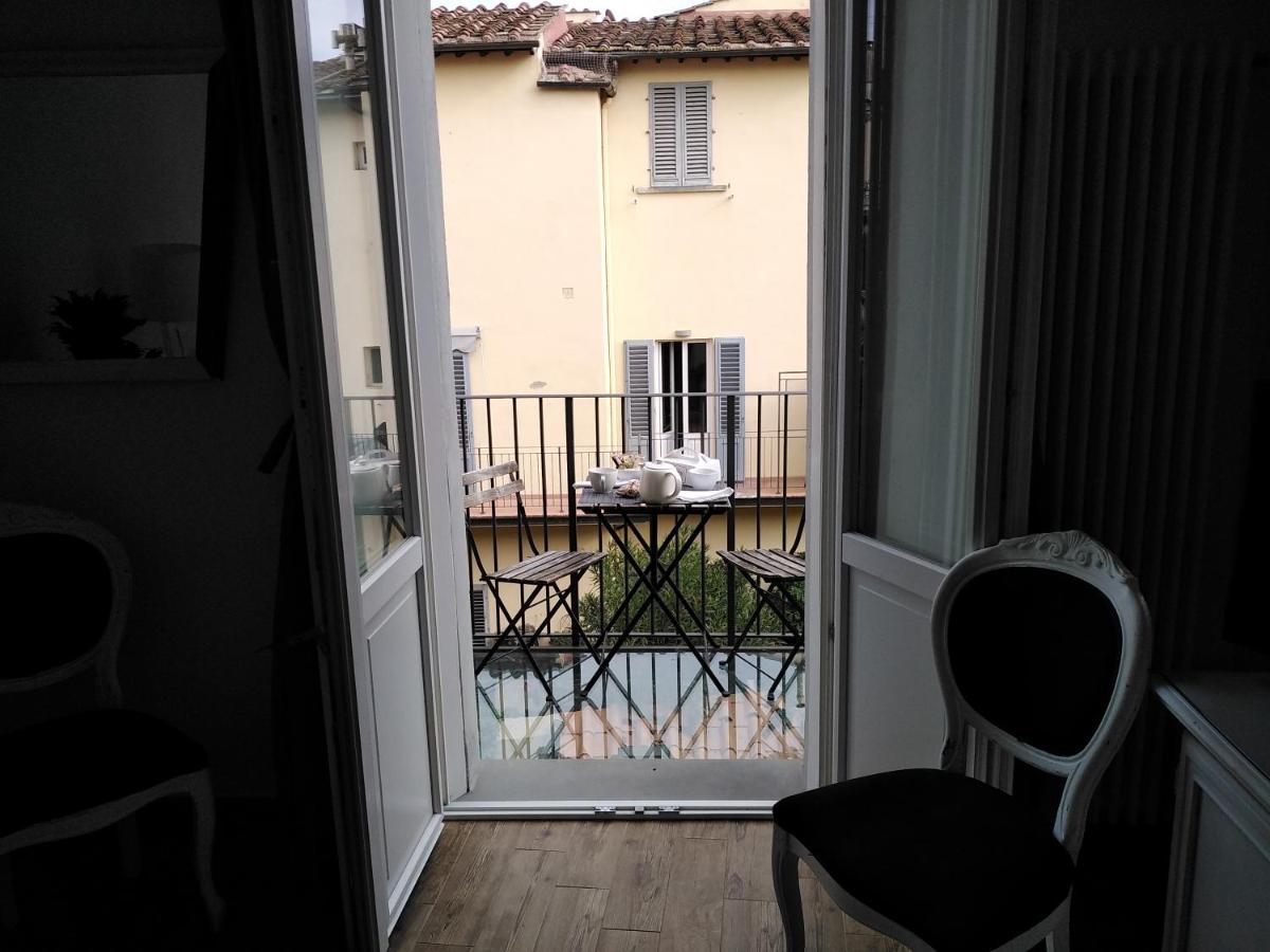 In San Frediano B&B Florenz Exterior foto